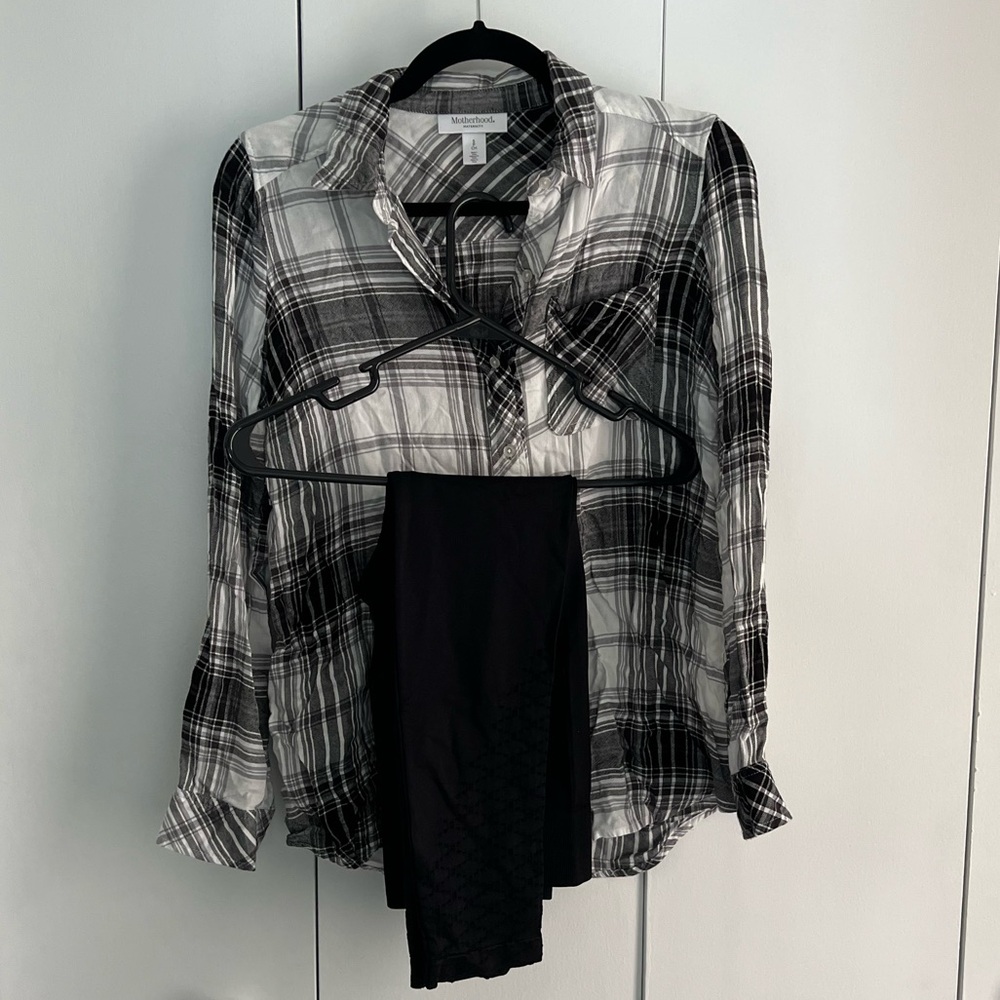 Motherhood Maternity - Leggings and Black & White Plaid Button-Down Shirt